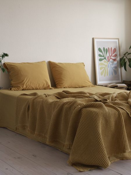 Покривало 220х240 LA MODNO PIKE STONEWASHED Golden Yellow 200386 фото