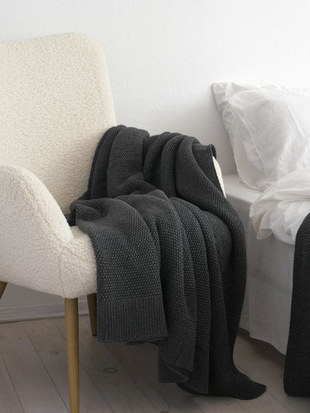 Покривало 220x240 LA MODNO Corn Anthracite (50% бавовна, 50% акрил) темно-сіре 200257 фото